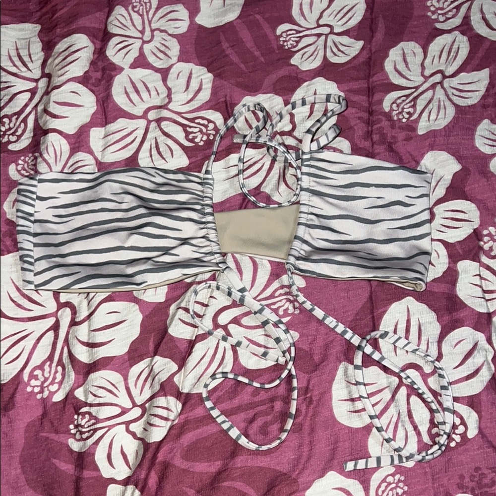 Tai Swim || Paige Top || Wildcat Print